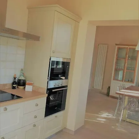 شقة Modern Townhouse In Tuscany By The Sea ليدو دي كامايوري